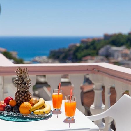 Castello Apartments Ulcinj Exterior foto