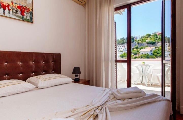 Castello Apartments Ulcinj Exterior foto